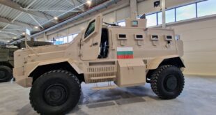 Бронирани военни машини се произвеждат в Бургас